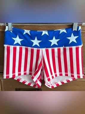 FLEO USA Stars and Stripes Shorts 3.25” size XS